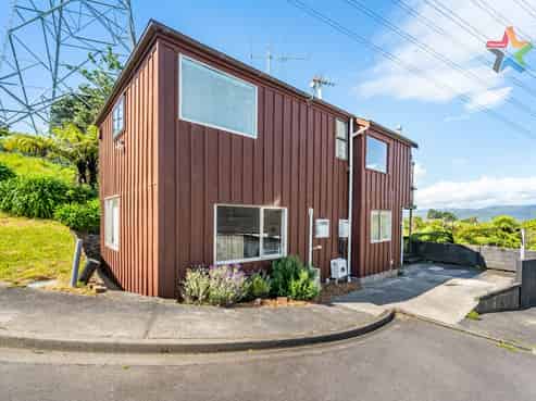 24 Matuhi Street, Tirohanga