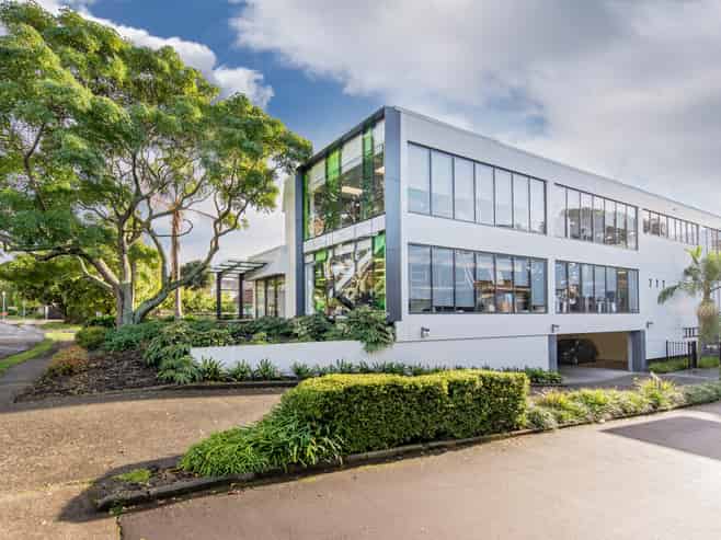 Central Takapuna Office - 225 sqm
