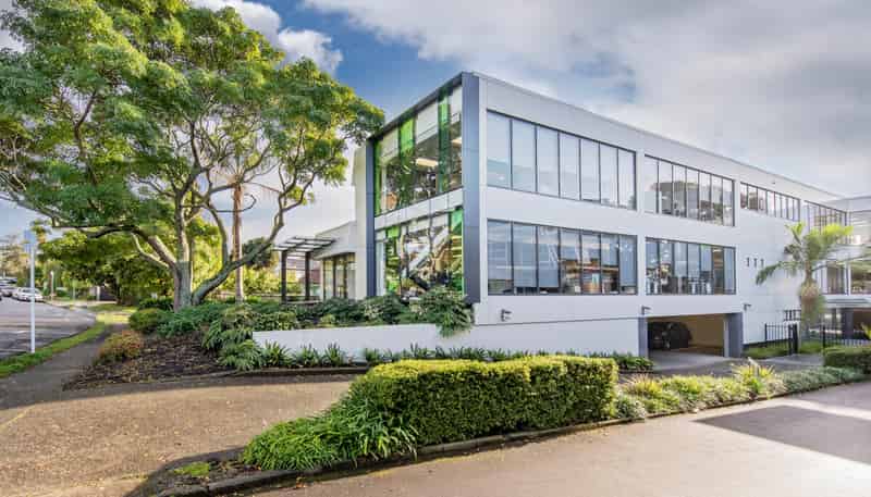 132 Hurstmere Road, Takapuna