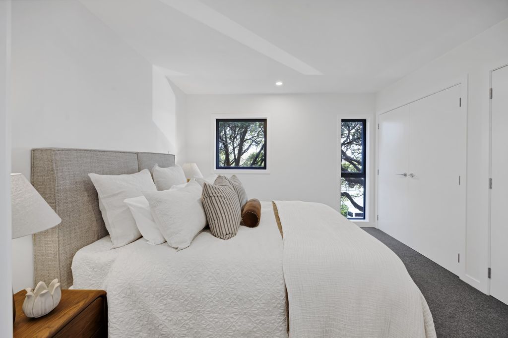 Showhome now open! Call to book your slot 2