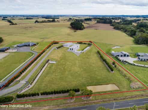637 Mount Stewart Halcombe Road, Halcombe