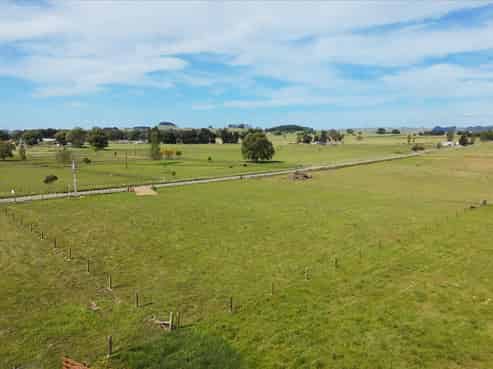 96 Farm Road, Waipukurau