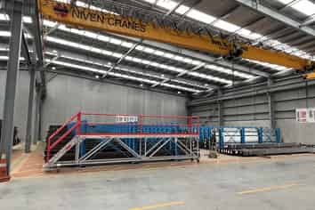 Standout warehouse for sublease