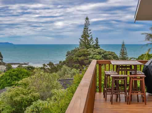 69 Stratford Drive, Cable Bay