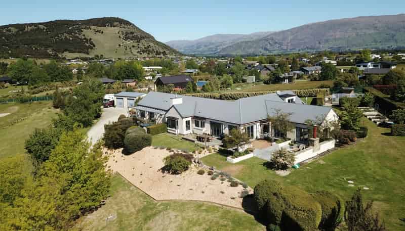 2 Orion Place, Wanaka