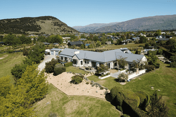 2 Orion Place, Wanaka