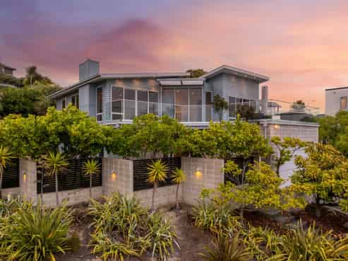 2 Peninsula View, Scarborough