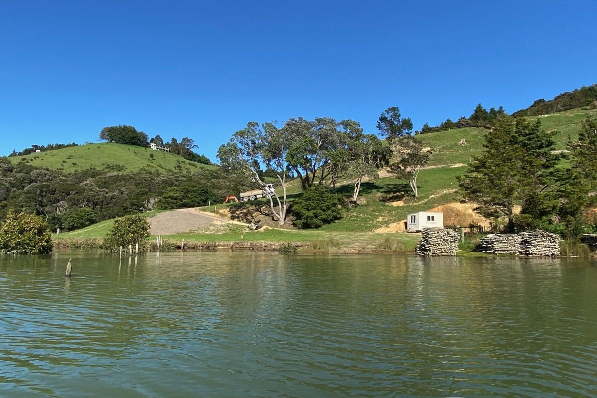Two Beaches – Consent for House & Boathouse - Vaade 4