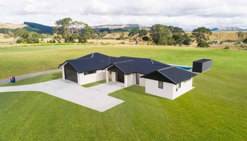 270 Valley Views, Fitzherbert
