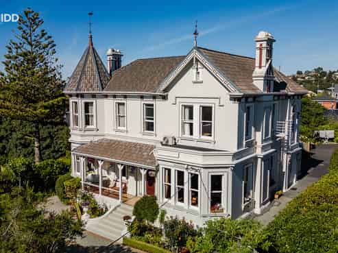 88 Eglinton Road, Mornington