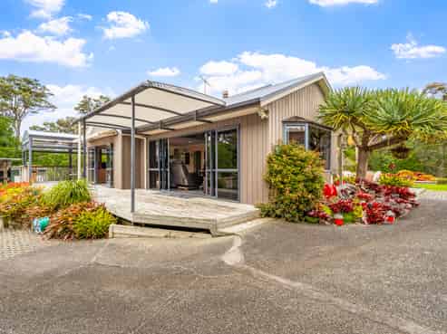 51 Athol Place, Algies Bay