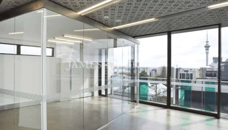 150 Karangahape Road, Newton