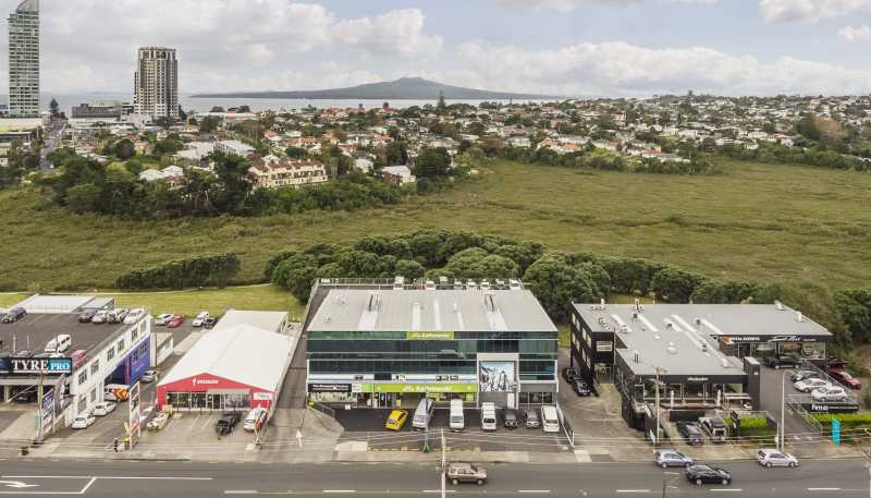 34-36 Barrys Point Road, Takapuna