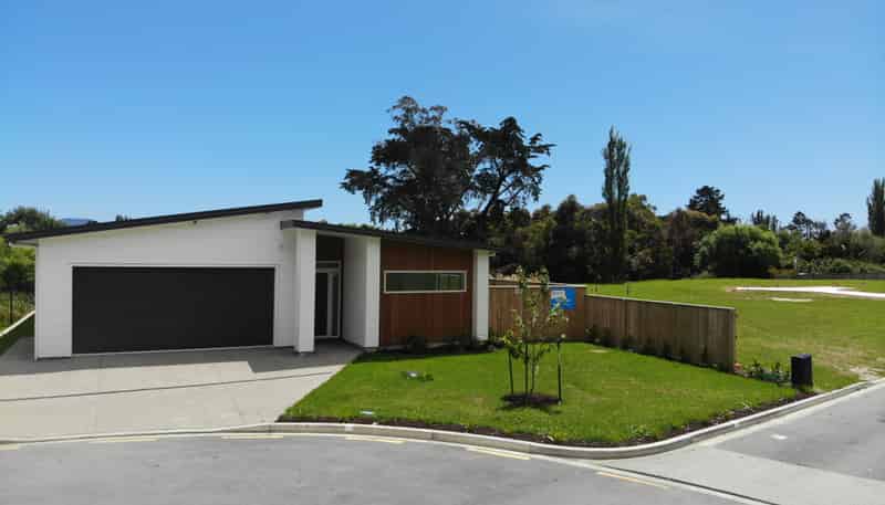 1-20 Brunoro Place, Paraparaumu