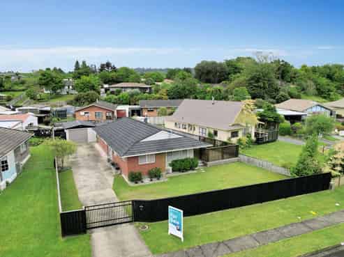 4 Westbrook Place, Westbrook