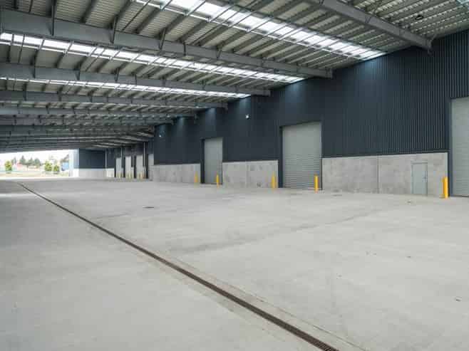 CBRE | 11,155sqm A-Grade Wiri Warehouse