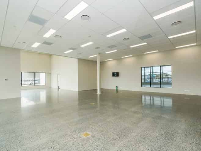 CBRE | 11,155sqm A-Grade Wiri Warehouse