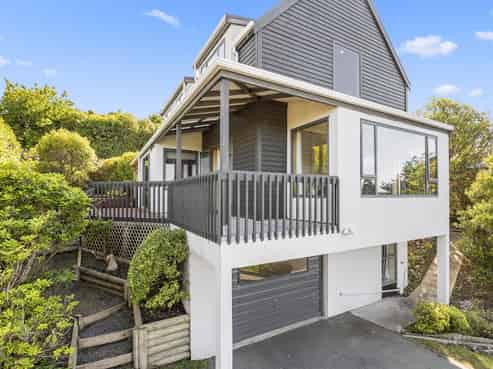 27 Moodie Street, Shiel Hill