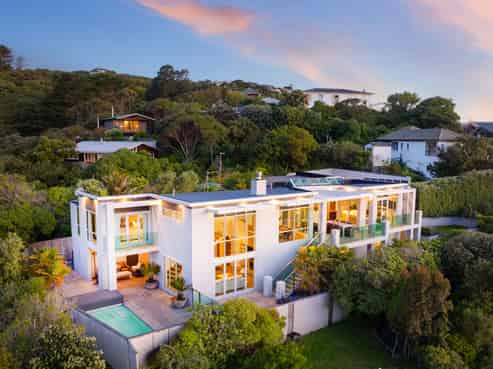32 Roys Road, Plimmerton
