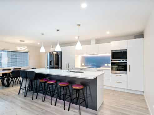 5 Floyd Road, Riverhead