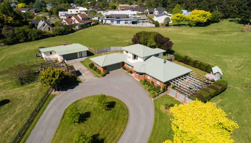 19 Barnett Drive, Marton