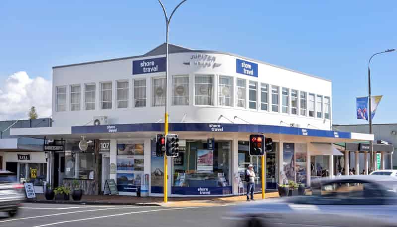 6-8 Milford Road, Milford