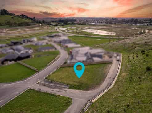 17 Carex Rise, Cracroft
