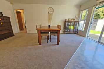 63A Beach Road, Pahurehure