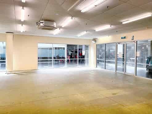 Central Mall Shop