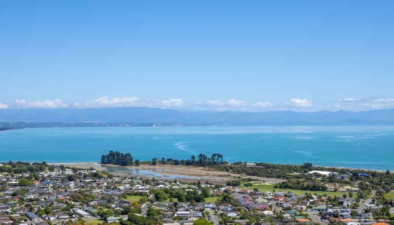 7 Atarau Way, Tahunanui