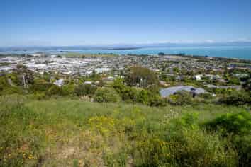 7 Atarau Way, Tahunanui