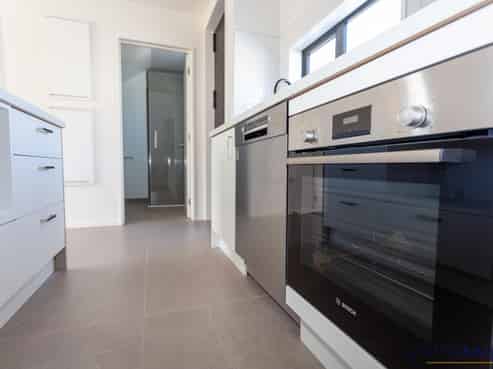 4/37 Grafton Street, Waltham