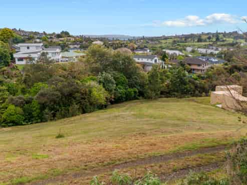 30 Clayden Drive, Gulf Harbour