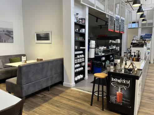 Superb cafe in vibrant Ahuriri location