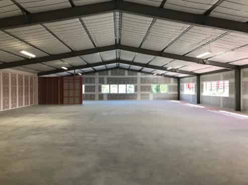 Spacious industrial property available now