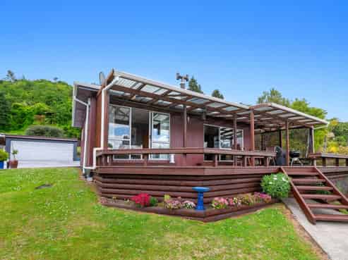 228 Spencer Road, Lake Tarawera