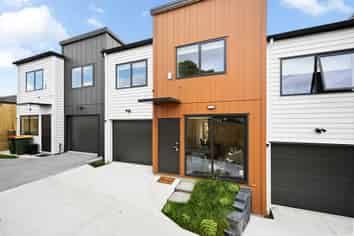 12C Massine Place, Randwick Park