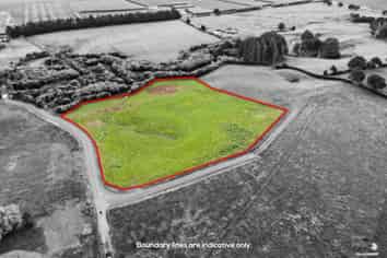 640B Waiuku Road, Puni