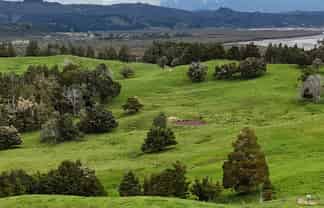 2895 State Highway 1, Umawera