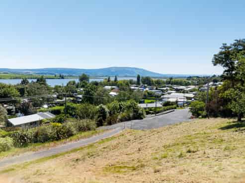 19 Castle Street, Waihola