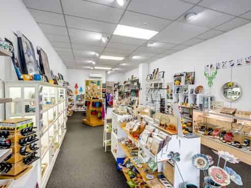 House of Creationz - A Beautiful Business w/ Heart