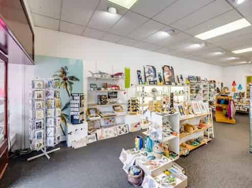 House of Creationz - A Beautiful Business w/ Heart