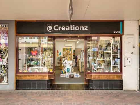 House of Creationz - A Beautiful Business w/ Heart