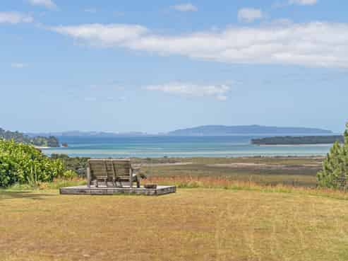 108 Horongaherehere Row, Whangapoua