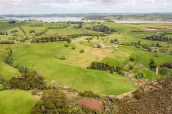 Lot 4/DP487762 Wharehine Road, Wharehine