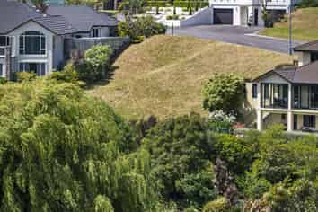 22 Pine Hill Rise, Fairhall