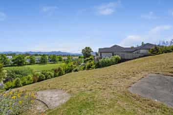 22 Pine Hill Rise, Fairhall