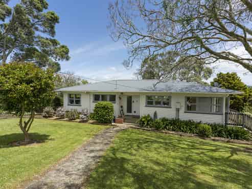 34 Mackesy Road, Parahaki