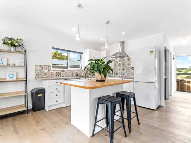 198 Mahurangi East Road, Snells Beach