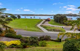 37 Muriwai Drive, Whakatane